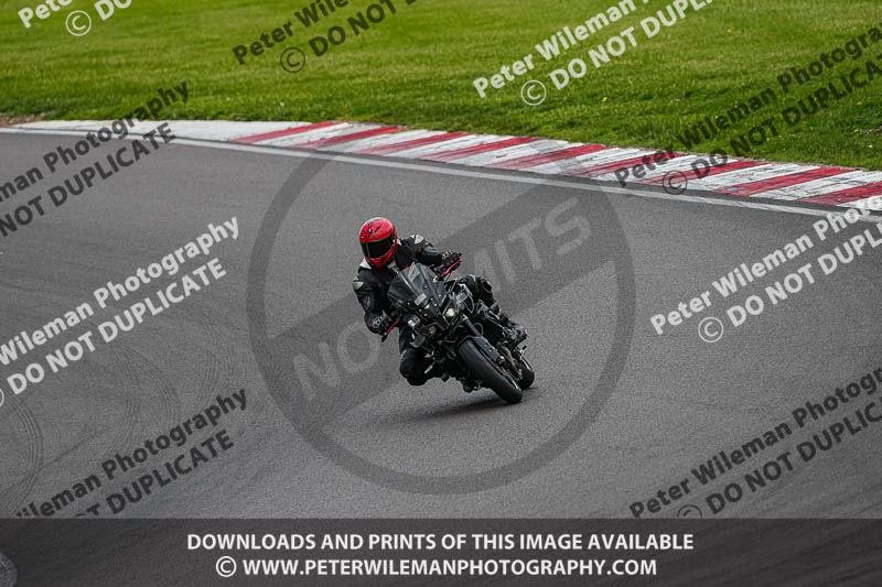 donington no limits trackday;donington park photographs;donington trackday photographs;estoril;event digital images;motorbikes;no limits;no limits trackdays;peter wileman photography;portugal;trackday;trackday digital images;trackday photos